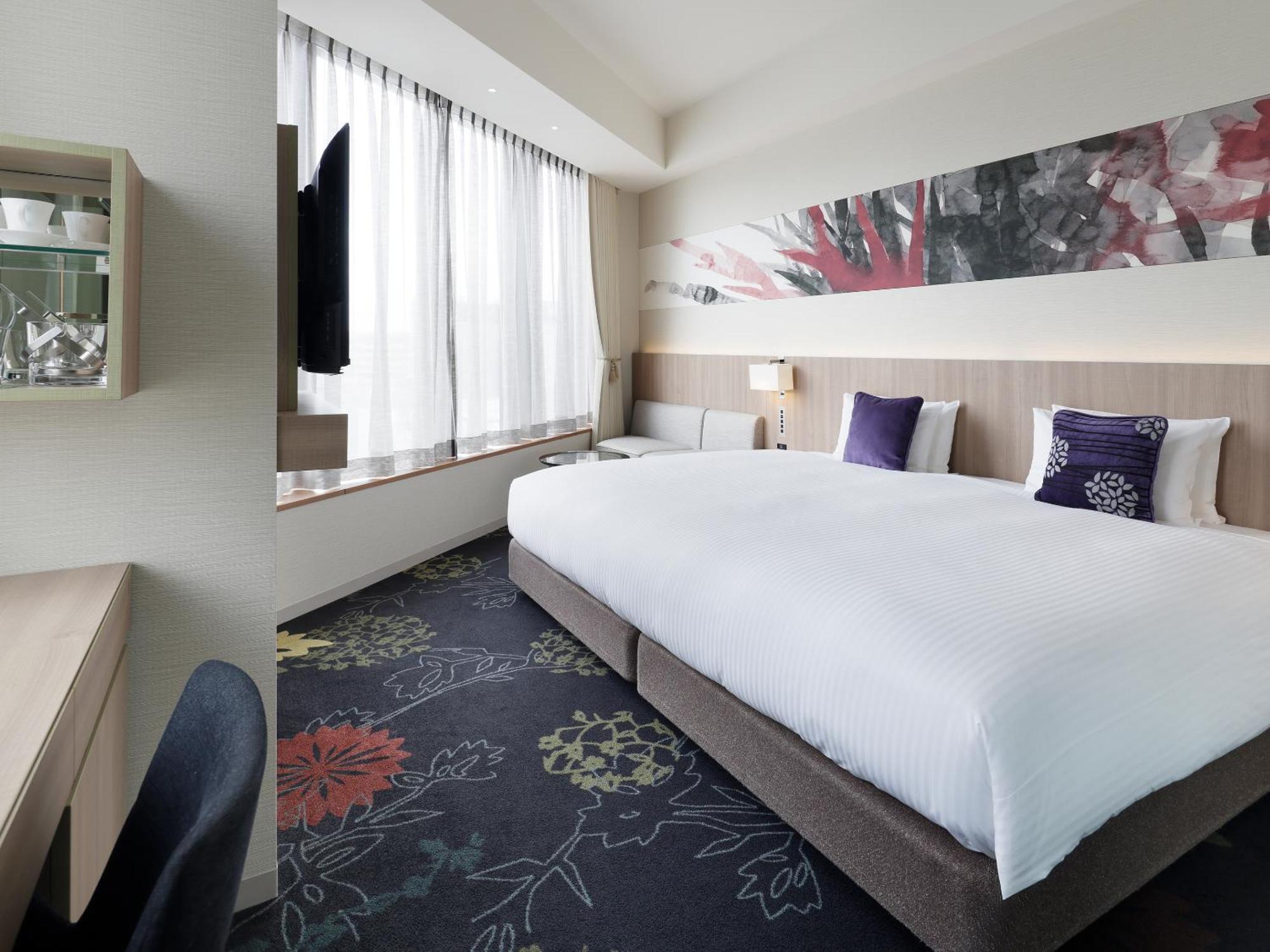 Superior Wide King Room,1771612539:JPEG